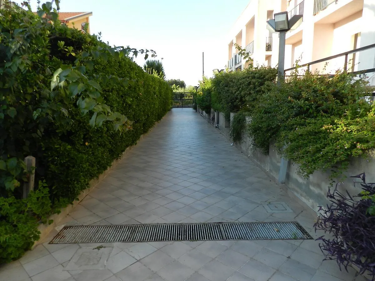 Hotel la Meridiana Capo dʼOrlando